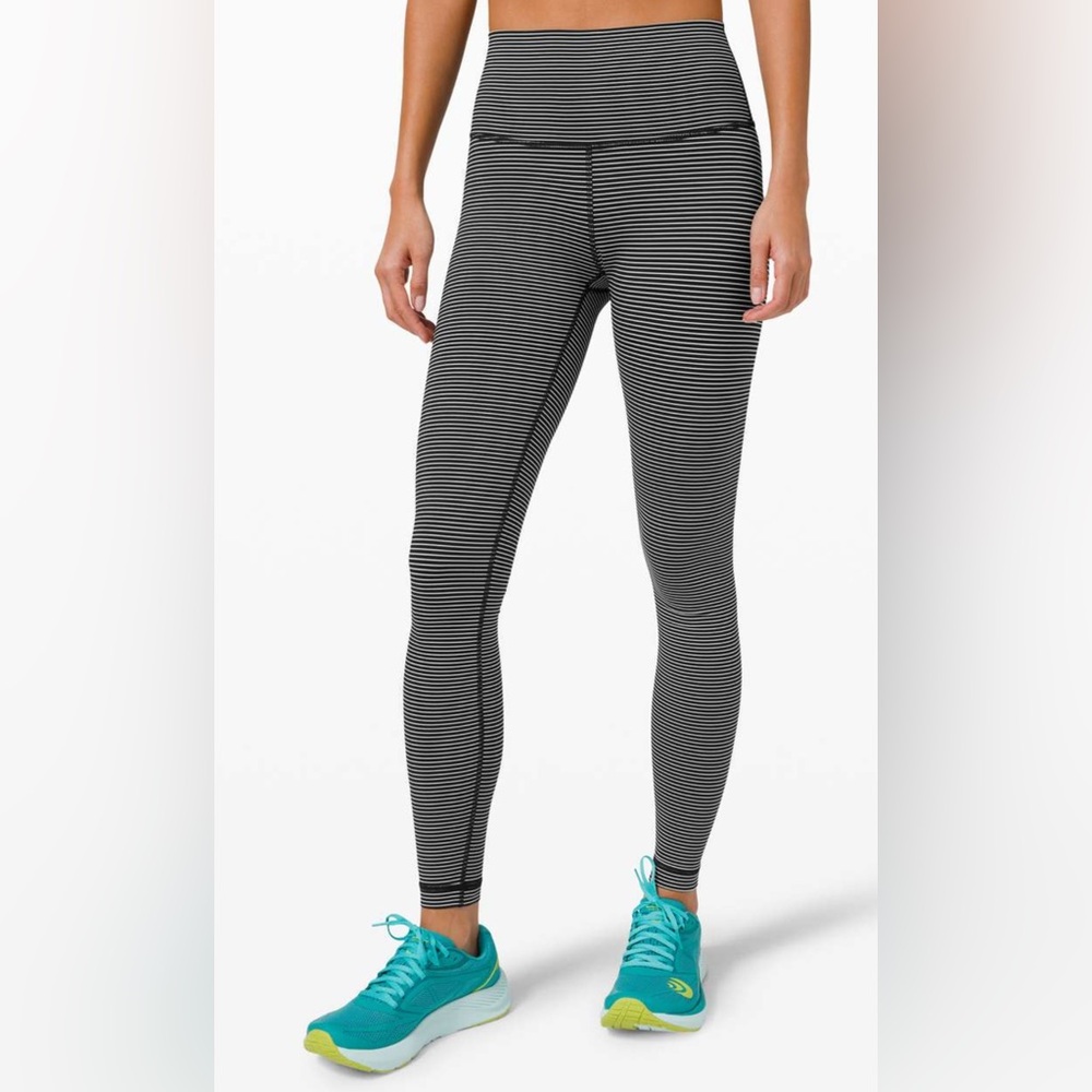 Lululemon Wunder Under High-Rise Tight 28" *Luxtreme
Hype Stripe Black White